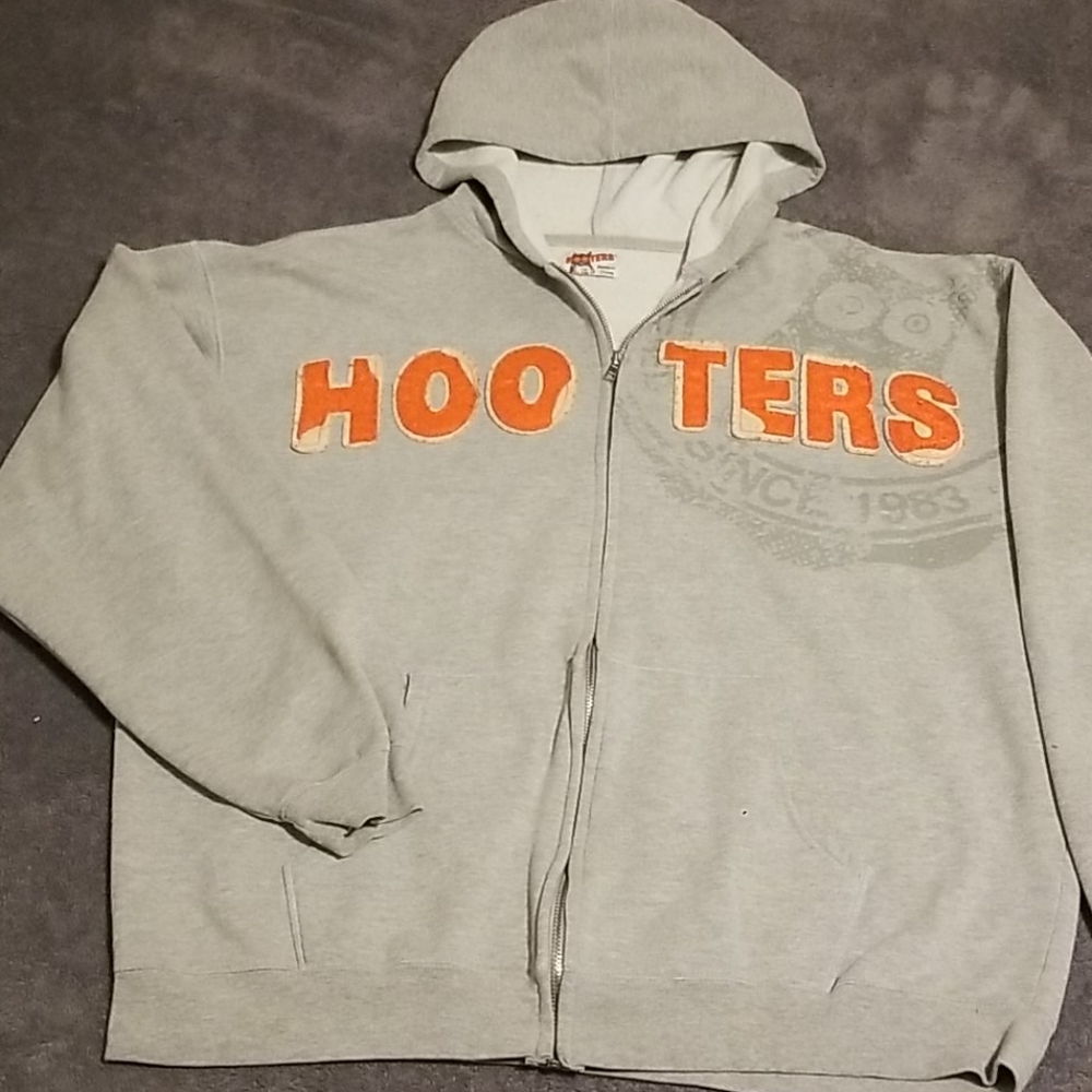 VINTAGE Hooters Zipper Hoodie (XL) Since 1983